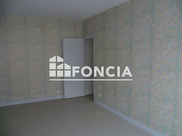 Location Appartement 3 pièces 96.28 m² - 16 RUE SAINT CHRISTOPHE Soissons 02200