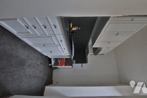 A vendre à Montereau-Fault-Yonne 77130, appartement 2 pièces, 43 m² environ, cave.