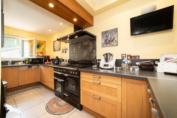 Maison 385 688 € Nérigean 8 p 225 m² DPE D