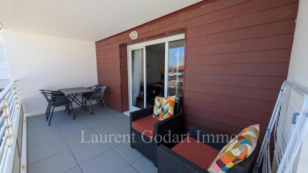 Appartement T3 avec loggia, cellier et parking en sous-sol