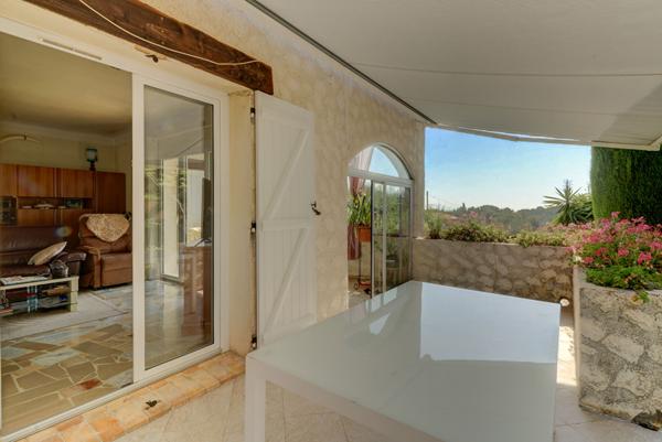 Villa provençale avec piscine