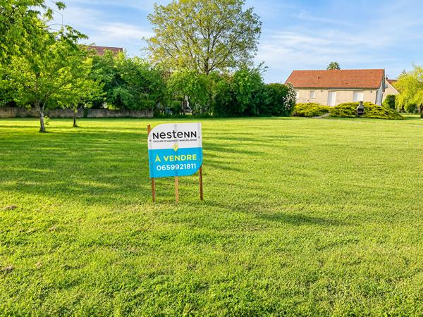 Exclusivité NESTENN CHAUMONT : Terrain à bâtir de 560 m² à Bugnières