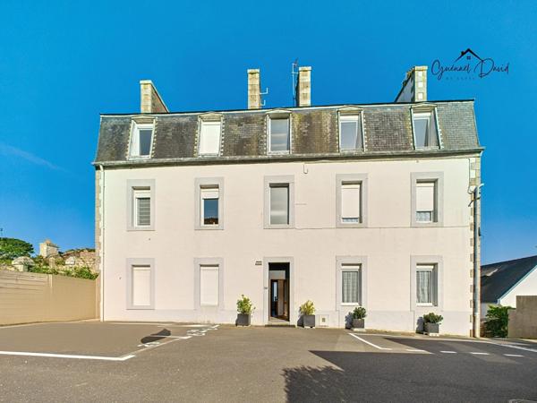 BEL APPARTEMENT 3 PIÈCES PLEINE VUE MER !