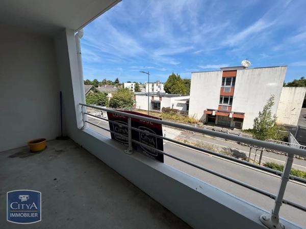 Appartement à louer 2 pièces 47.35m² Saint-Brieuc (22000)