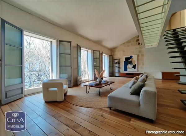Appartement à vendre 3 pièces 154.12m² Nîmes (30000)