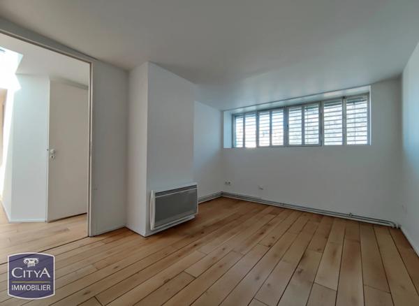Appartement à vendre 3 pièces 154.12m² Nîmes (30000)