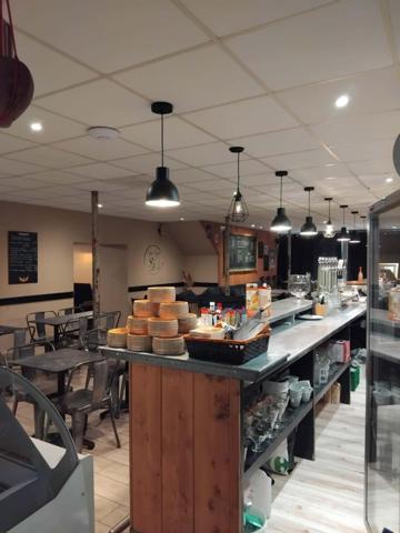 Fonds de commerce bar-restaurant à vendre sur Duras 47120