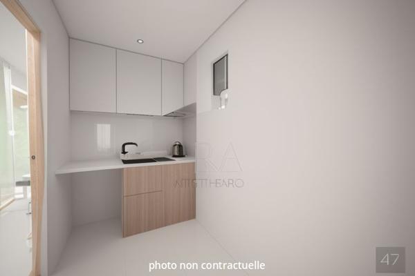 Maison de village à Caromb + local commercial loué