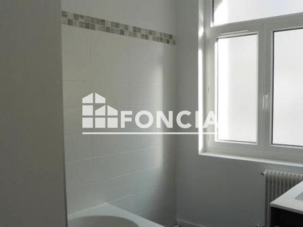 Location Appartement 3 pièces 75.06 m² - 7 RUE PAUL BOURGET Grenoble 38100