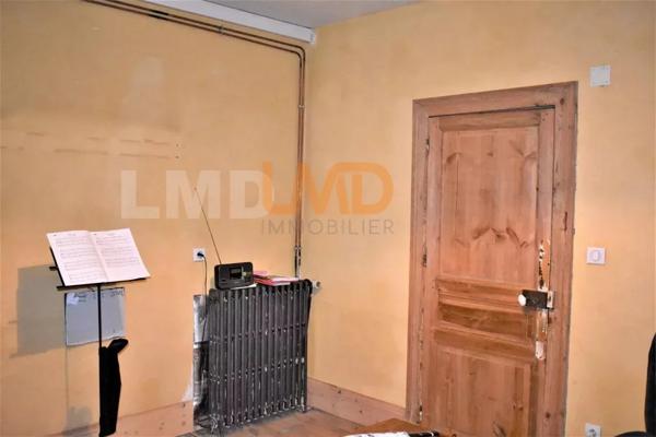 Maison spacieuse à vendre à Aubin, France