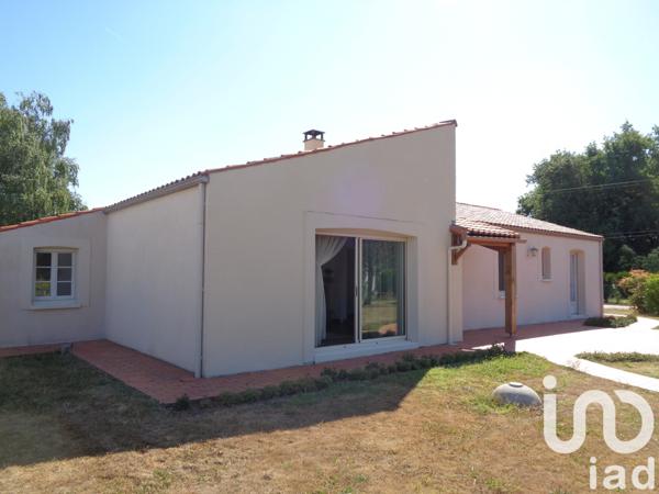 Maison à vendre 5 pièces 95 m² Saint-Georges-des-Coteaux