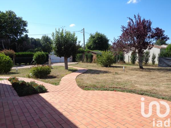 Maison à vendre 5 pièces 95 m² Saint-Georges-des-Coteaux