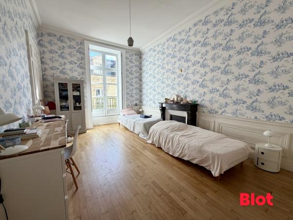 Appartement 6 pièce(s)