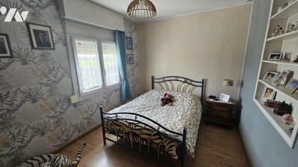 Maison 3 chambres bureau cour COULOGNE CENTRE