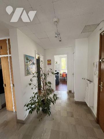 Uniquement chez votre Notaire.
Appartement à Vendre.
Notre Service Immobilier vous propose ce...