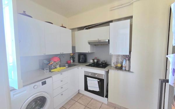 Appartement à vendre    3 pièces • 50 m2 Marseille 9