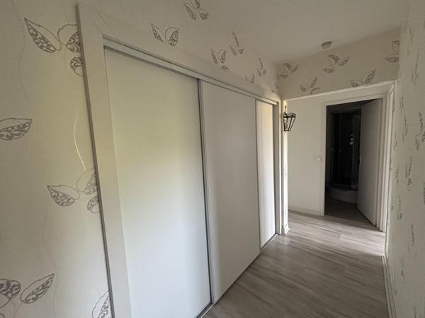 APPARTEMENT TYPE 2 NON MEUBLE - SECTEUR CHAUSSEE ST MARTIN