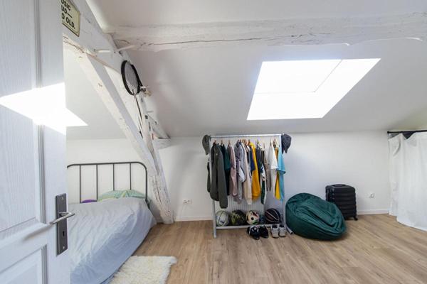 Charmante propriété en pierre, 254 m² à l'ouest de PERIGUEUX 24000