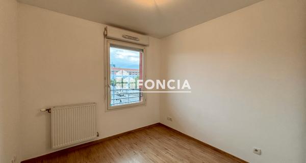 Location Appartement 2 pièces 39.98 m² - Clermont-ferrand 63000