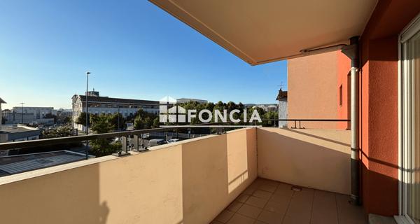 Location Appartement 2 pièces 39.98 m² - Clermont-ferrand 63000