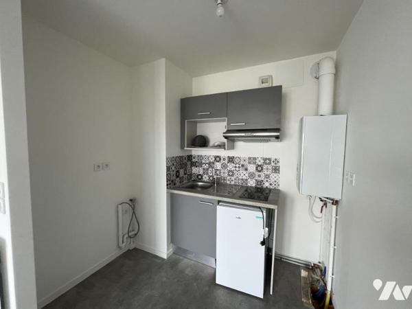 À VENDRE – NANTES – T2 AVEC LOGGIA ET PARKING EN SOUS-SOL