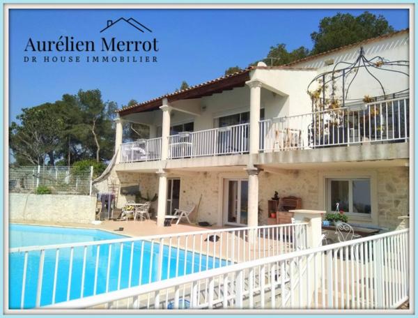Maison à vendre 10 pièces de 269 m²