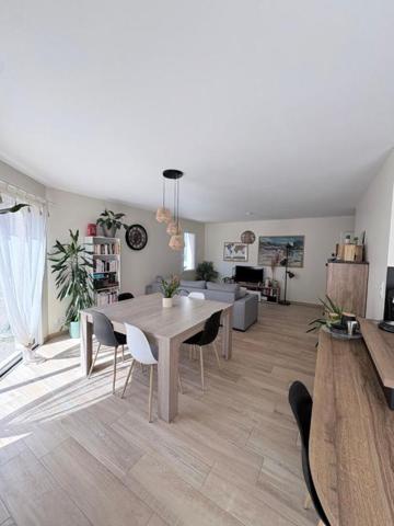 Maison récente de plain-pied - DPE A - Terrain de 920 m²