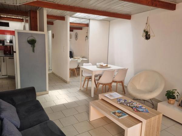 LE CRÈS – Maison familiale avec appartement indépendant, piscine et revenu locatif