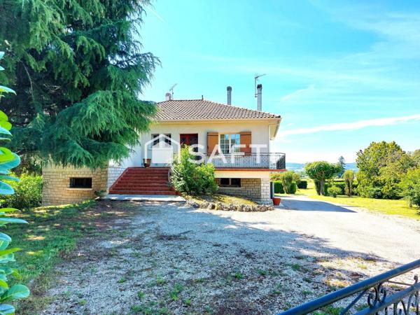 Propriété avec dépendance et grand terrain