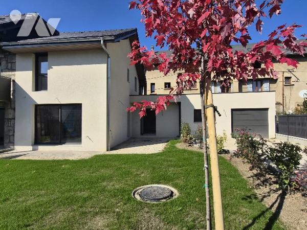 MAISON NEUVE A BASSENS