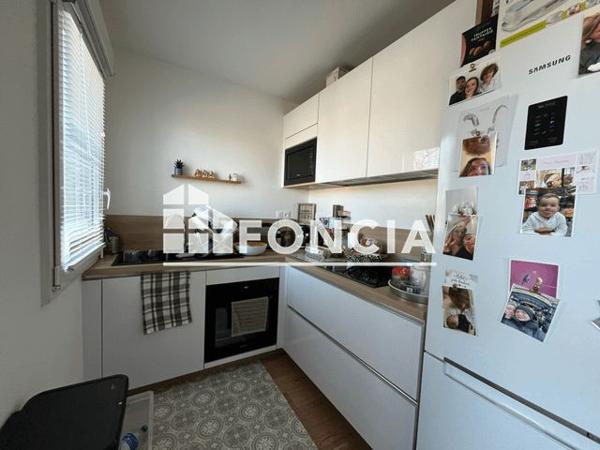 Location Appartement 2 pièces 49 m² - DE LA SIXIEME HEURE, DE LA JOI Amiens 80000