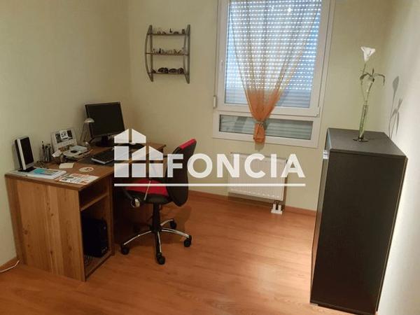 Location Appartement 3 pièces 62 m² - 10 RUE DES SHEDS Erstein 67150