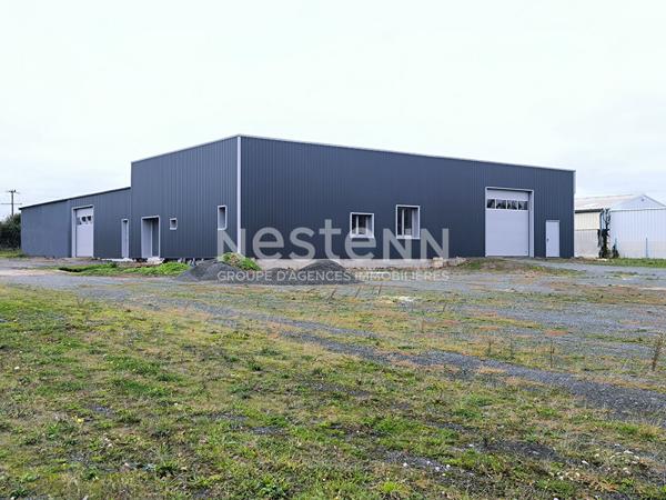 A LOUER SAINTE GEMME LA PLAINE BATIMENT INDUSTRIEL