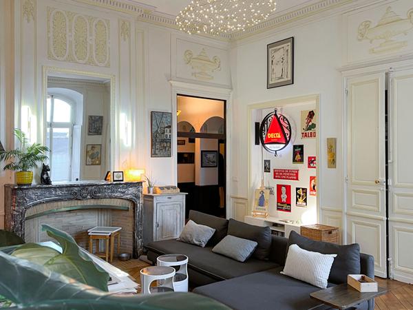 Hyper centre ville d'ANGERS - Appartement haussmannien prestigieux -120 m² - 3 suites - Garage