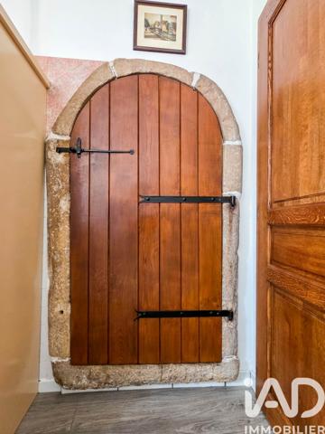 Maison à vendre 4 pièces 73,56 m² Saint Geniez d'Olt et d'Aubrac