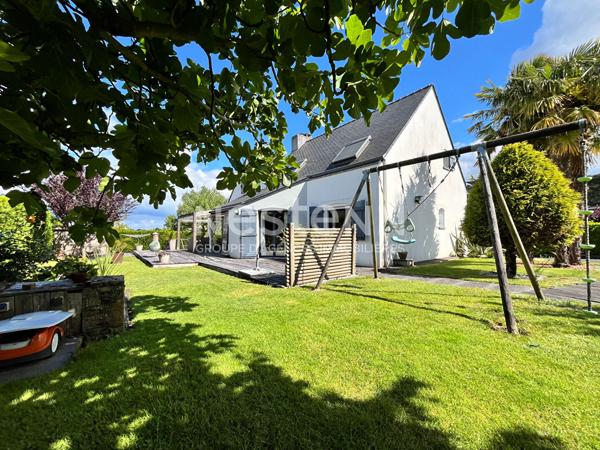 MAISON A VENDRE A PLOEREN 4 CHAMBRES 187 m² sur 1000 m² de terrain secteur prisé