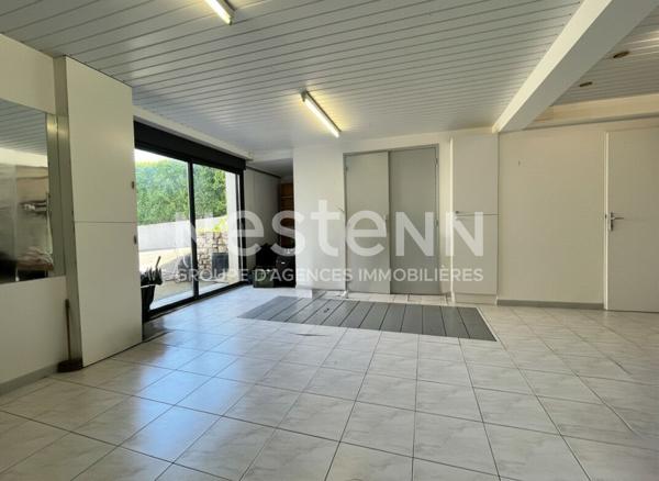 MAISON A VENDRE A PLOEREN 4 CHAMBRES 187 m² sur 1000 m² de terrain secteur prisé
