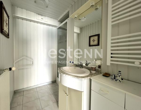 MAISON A VENDRE A PLOEREN 4 CHAMBRES 187 m² sur 1000 m² de terrain secteur prisé
