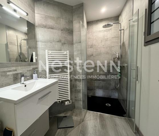 MAISON A VENDRE A PLOEREN 4 CHAMBRES 187 m² sur 1000 m² de terrain secteur prisé