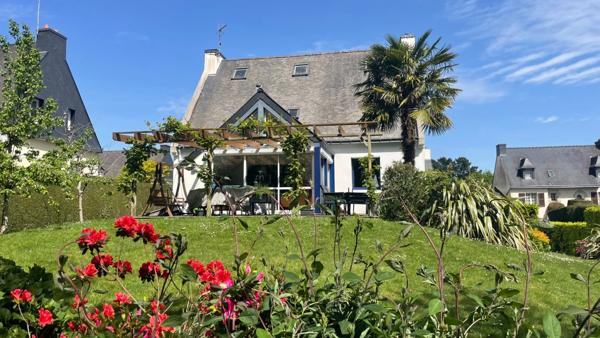 Maison spacieuse à vendre 8 pièces LOUDEAC (22)