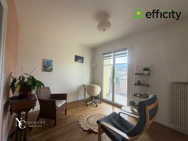 Appartement
         3 pièces
        - 64 m² Exclusivité 265 000 € *