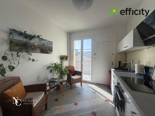 Appartement
         3 pièces
        - 64 m² Exclusivité 265 000 € *