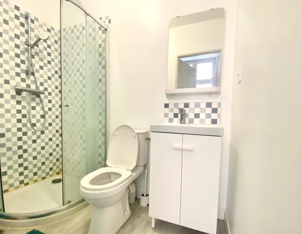 POITIERS CENTRE VILLE studio meublé de 13.61 m²