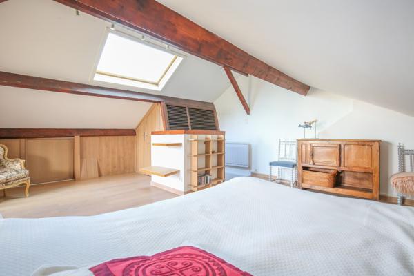 Appartement 1 pièce - 69 m² Exclusivité efficity