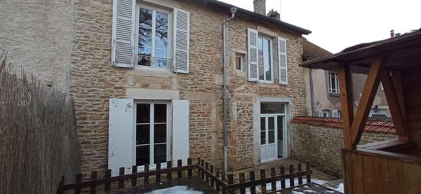 Maison à vendre à Nogent en Haute-Marne (52800), ref : 52020-57