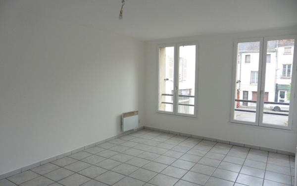 Immeuble à vendre    14 pièces •  Villers-Cotterêts