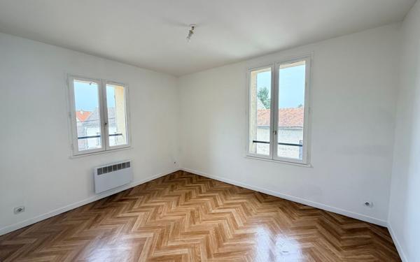 Immeuble à vendre    14 pièces •  Villers-Cotterêts