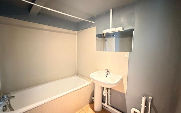 Immeuble à vendre    14 pièces •  Villers-Cotterêts