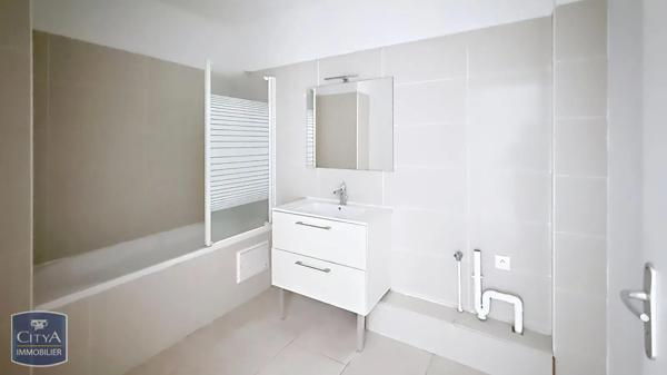 Appartement à vendre 2 pièces 54.65m² La Possession (97419)