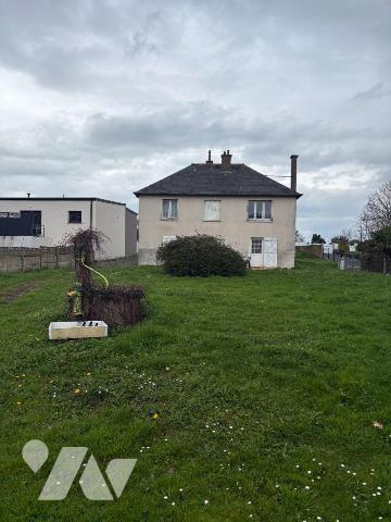 Exclusivité - BREAL SOUS MONTFORT - Idéalement placé à proximité du centre-bourg et de l'étang ...